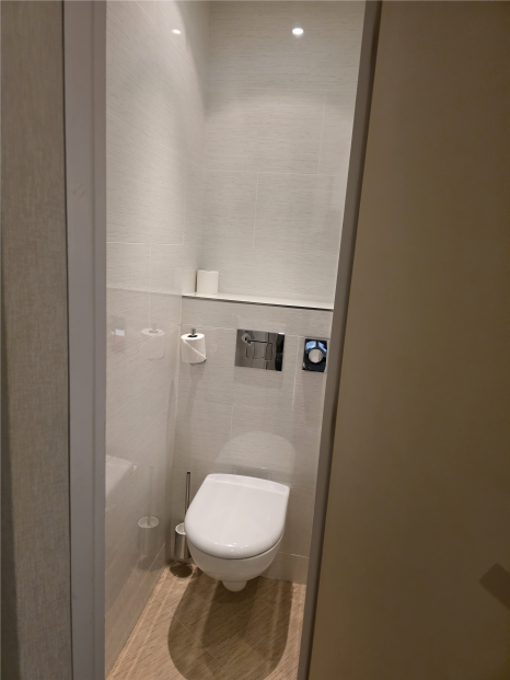 알리제 그레넬 투어 에펠 화장실